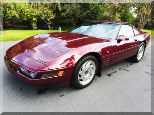 1993 Corvette Coupe Rare 40th Anniversary Edit 6-Spd LT-1 $13.9k In vendita