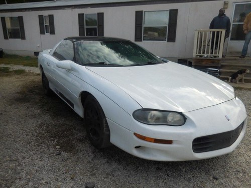 2002 Camaro Coupe T-Tops Auto V-6 3.8 Liter Ivory(~)Grey $3. For Sale