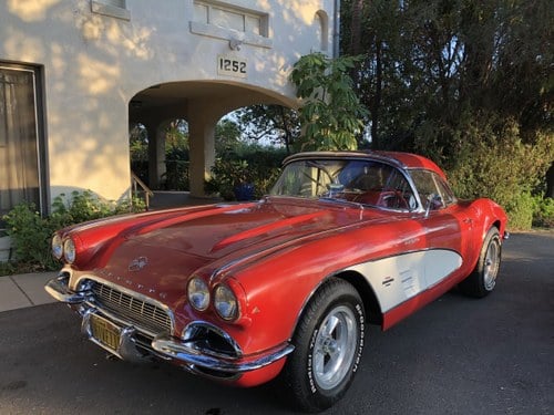 ***1961 Corvette C1 327 V-8 For Sale