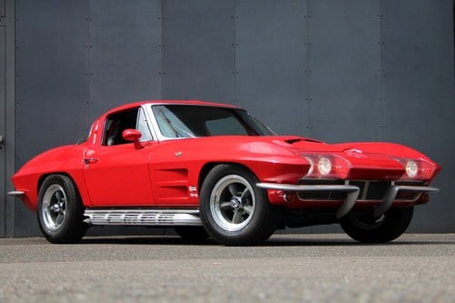 1963 Chevrolet Corvette Split-Window LHD For Sale