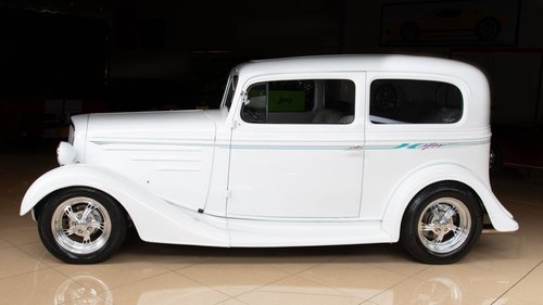 1934 Chevrolet Special Deluxe Coupe 350 Auto AC mods $obo In vendita