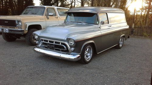 1957 Chevy panel van In vendita