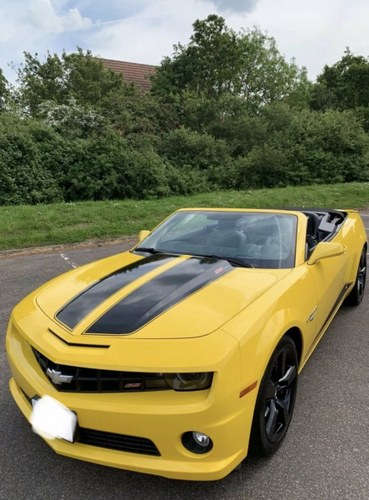 2011 Chevrolet 2SS Camaro Convertible 6.2L V8 in Yellow For Sale