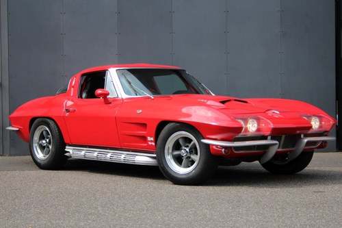 1963 Chevrolet Corvette C2 Split-Window LHD For Sale