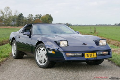 1988 Chevrolet Corvette C4 Targa-top in very good condition For Sale