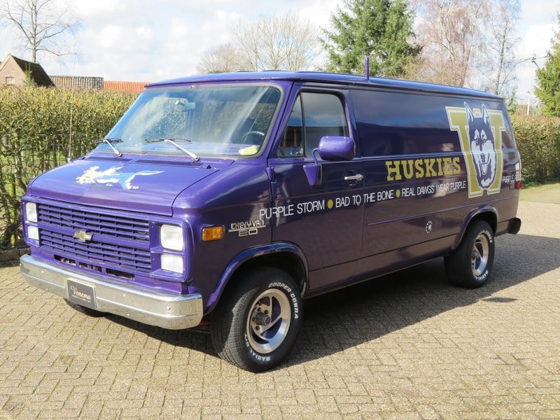 Chevrolet Sportvan G20