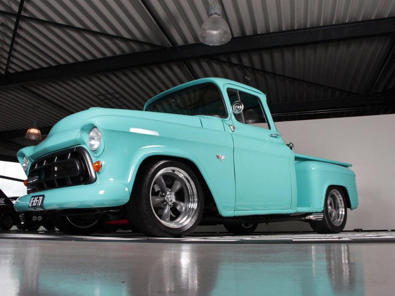 Custom 3100 stepside big window restored!