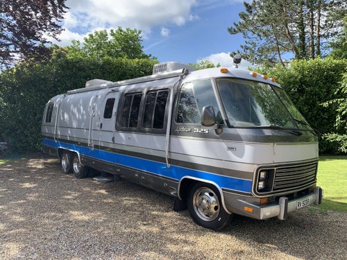 1986 Airstream 325 Classic Motorhome Vente aux enchères
