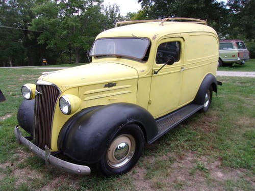1937 Chevrolet Panel Truck Street Rod In vendita