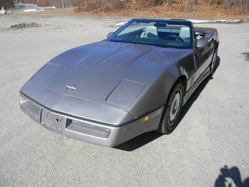 1987 Corvette Convertible  , Free Shipping In vendita