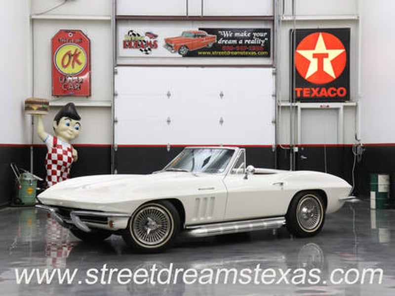 1965 Stingray Corvette w/305 V8 w/700R4 65-4316C