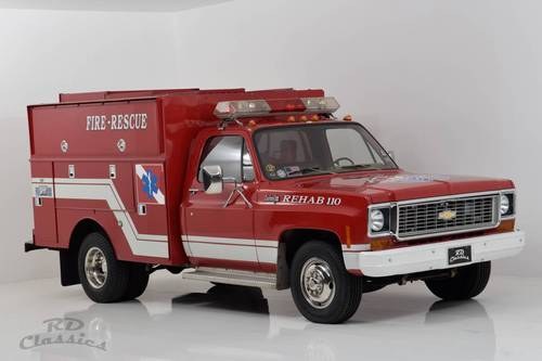 1974 Chevrolet C30 Feuerwehr / FireTruck / Inkl. Deutsche P For Sale