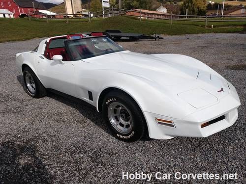 1981 White Corvette Dark Red Int 4spd For Sale In vendita
