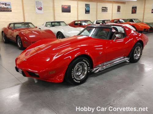 1977 Red Corvette Brown Int For Sale In vendita