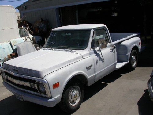 1970 V8 AUTO LONGBED STEPSIDE $8750 SHIPPING INCLUDED. NOW SOLD For Sale