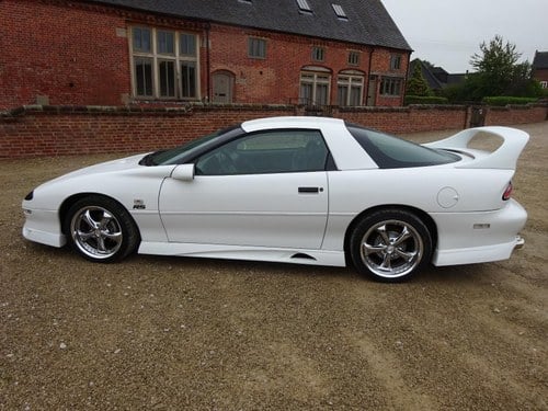 1997 Stunning 13000 miles from new bodykit Camaro For Sale