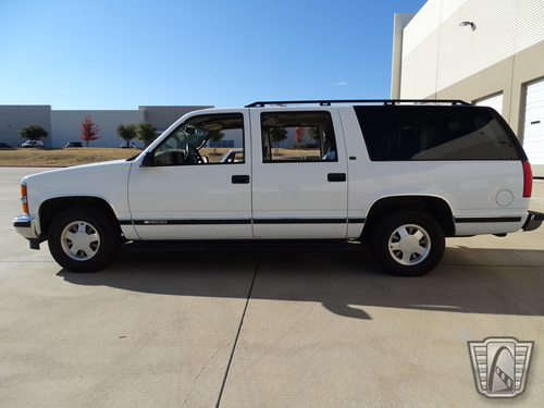 1997 Vintage chevrolet suburban survivor SOLD