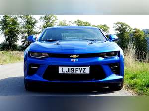 2019 CHEVROLET CAMARO SS 6.2 V8 STUNNING COLOUR HIGH PERFORMANCE For Sale (picture 2 of 12)