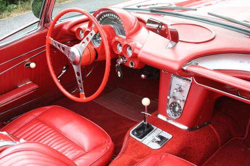 1962 Chevrolet Corvette - 5