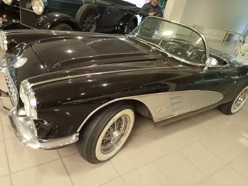 1958 Chevrolet Corvette - 3