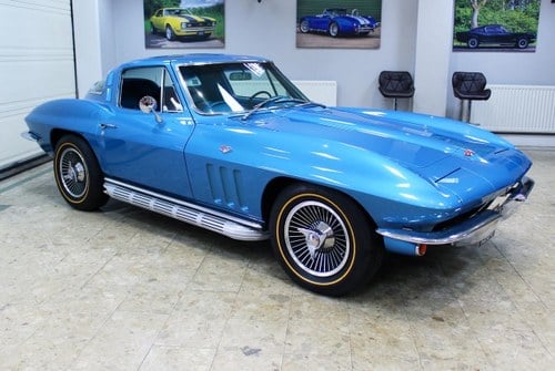 1965 Chevrolet Corvette Stingray C2 327 V8 Manual - Restored