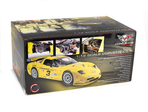 Lot 77 - A boxed 1:12 scale limited edition 2001 Chevrolet In vendita all'asta