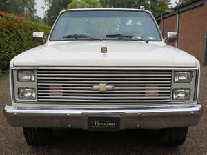 1987 Chevrolet C20 Pick-up For Sale (picture 2 of 12)