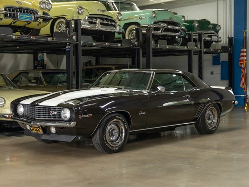 1969 Chevrolet Camaro Z28 4 spd Coupe VENDU