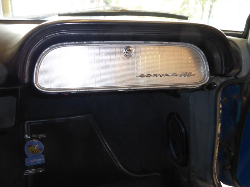 1961 Chevrolet Corvair Lakewood - 4