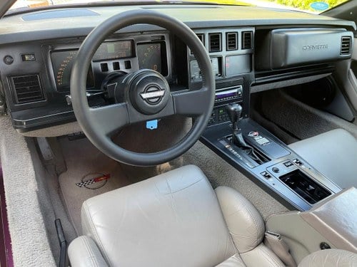 1989 Chevrolet Corvette - 9