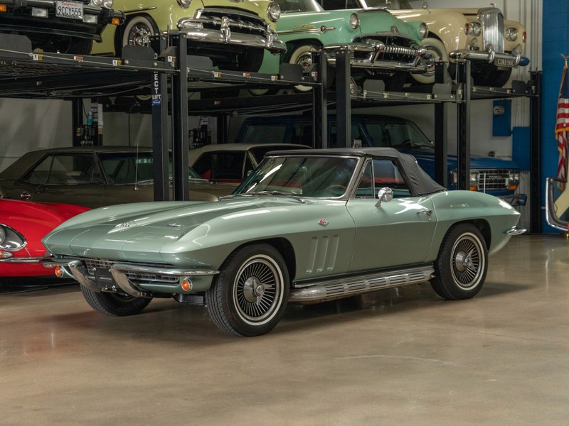 1966 Chevrolet Corvette 327 V8 4 spd Convertible