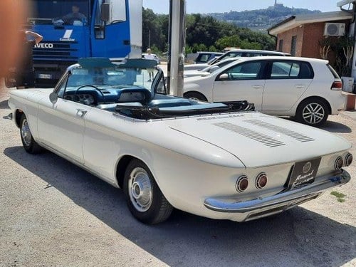 1968 Chevrolet Monza - 3