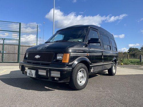 1993 Chevrolet Astro Van StarCraft Day Van Camper