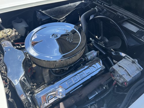1963 Chevrolet Corvette - 9