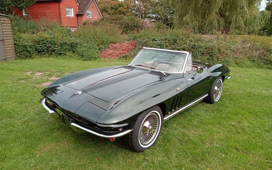 1965-chevrolet-corvette-654666887edda.jpg