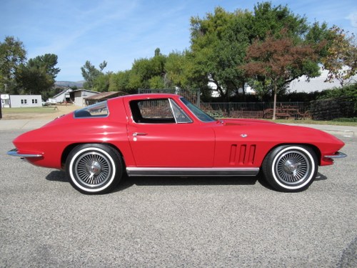 1966 Chevrolet Corvette - 5