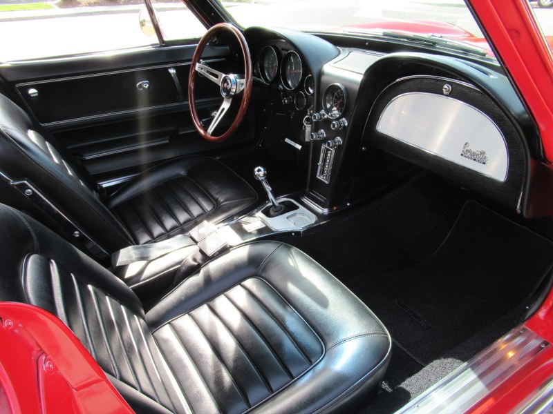 1966 Chevrolet Corvette - 7
