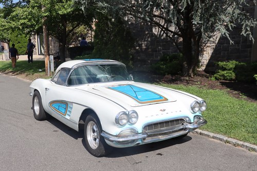 #25012 1961 Chevrolet Corvette For Sale