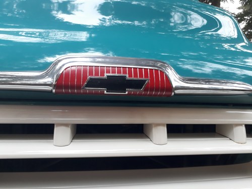 1957 Chevrolet 3200 - 2