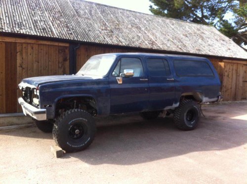 1989 Chevrolet Suburban V1500 4x4 350V8 tbi