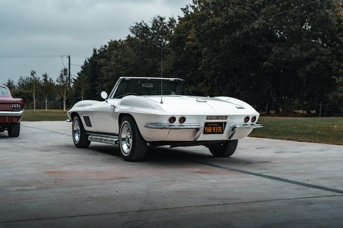 1967 327/350HP four speed Corvette convertible A vendre