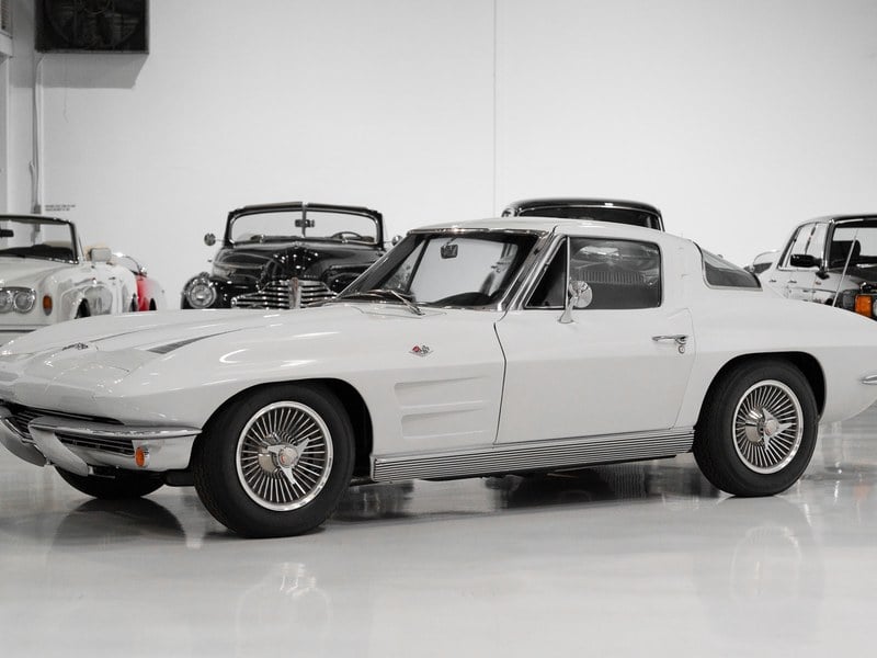 1963 CHEVROLET CORVETTE STING RAY L75 ‘SPLIT-WINDOW’ COUPE