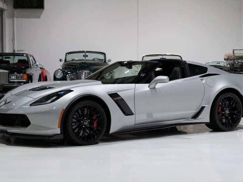 2015 CHEVROLET CORVETTE Z06 3LZ ‘Z07 PACKAGE’ COUPE