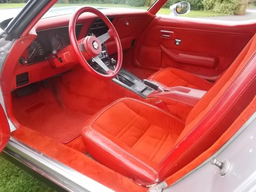 CHEVROLET CORVETTE 1978 SILVER ANNIVERSARY - MAY P/X A vendre