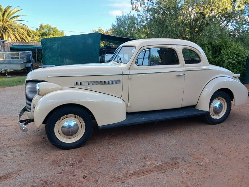 Rapid Classics: Eine Suche. Alle Oldtimer. 24 » Rapid Classics: Eine Suche. Alle Oldtimer. 1939 Chevrolet Master Deluxe