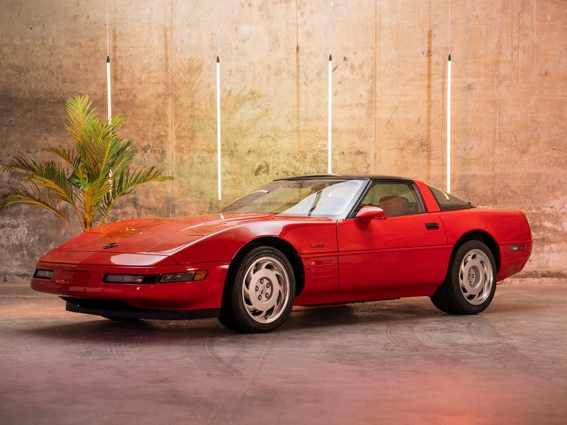 Rapid Classics: Eine Suche. Alle Oldtimer. 7 » Rapid Classics: Eine Suche. Alle Oldtimer. Chevrolet Corvette ZR-1 - 18,000 miles from new