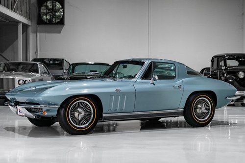 1966 CHEVROLET CORVETTE STING RAY L79 COUPE (RARE A/C) VENDUTO