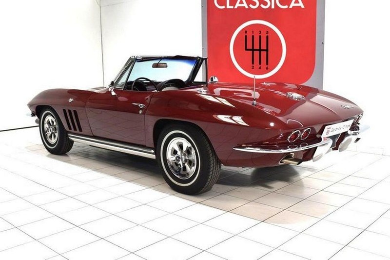 1965 Chevrolet Corvette - 2 1965 Chevrolet Corvette - 2