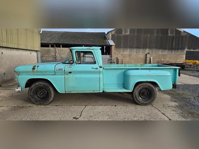 1960 Chevrolet C20 Apache Stepside / Project