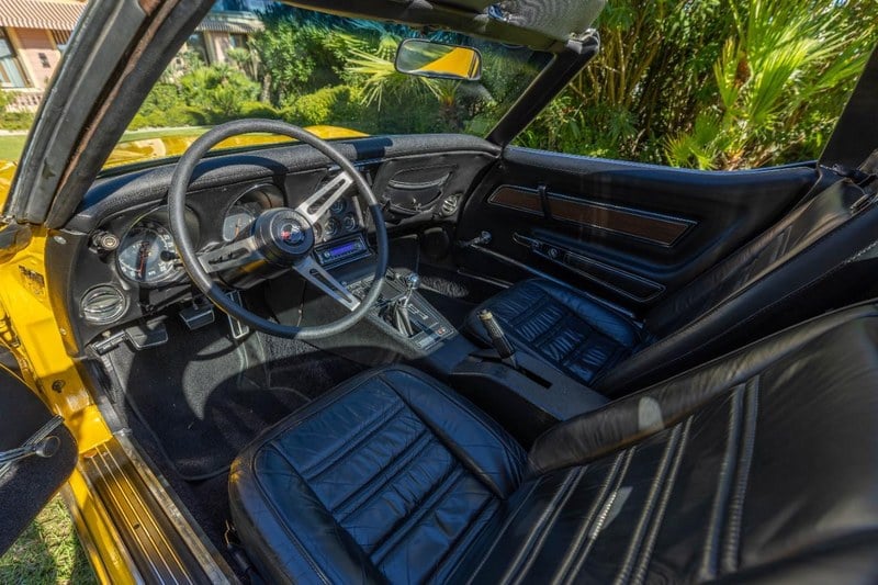1976 Chevrolet Corvette - 2 1976 Chevrolet Corvette - 2